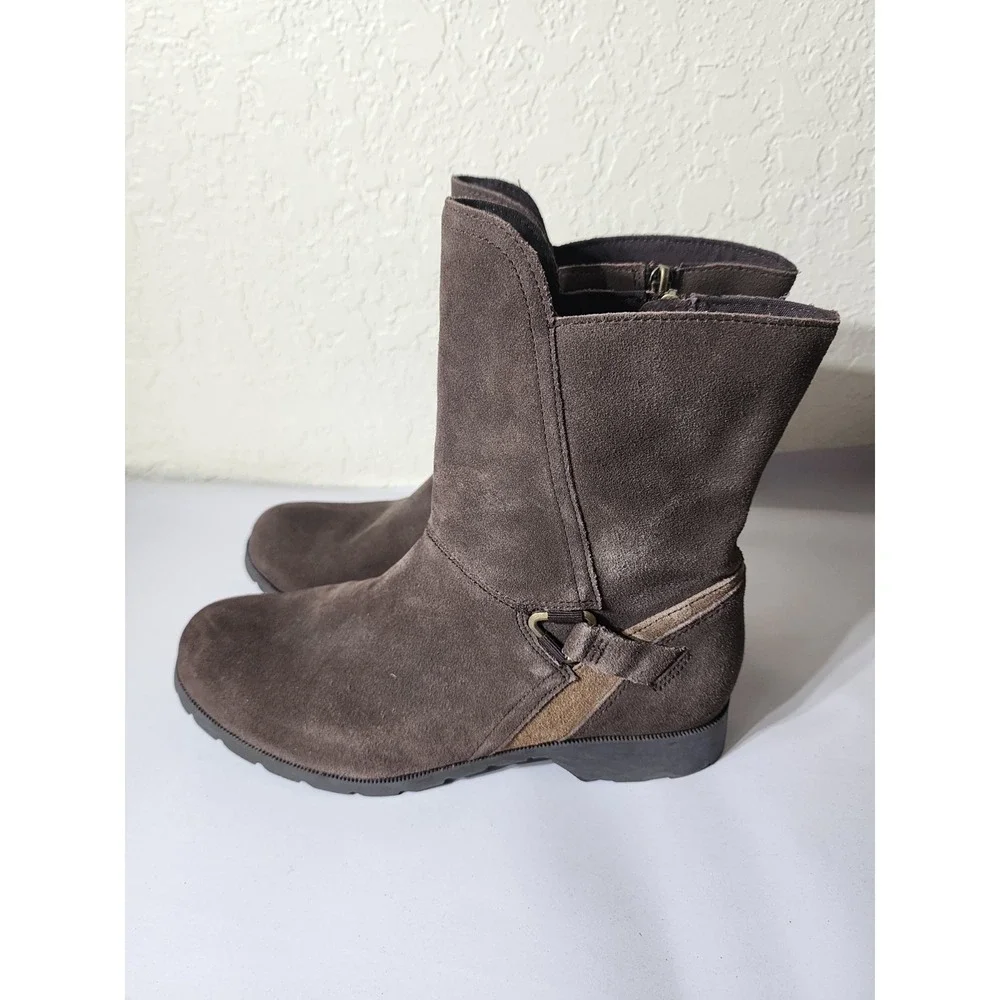 TEVA SEGUNDO WOMEN SHORT BOOTS SUEDE BROWN US 10‎